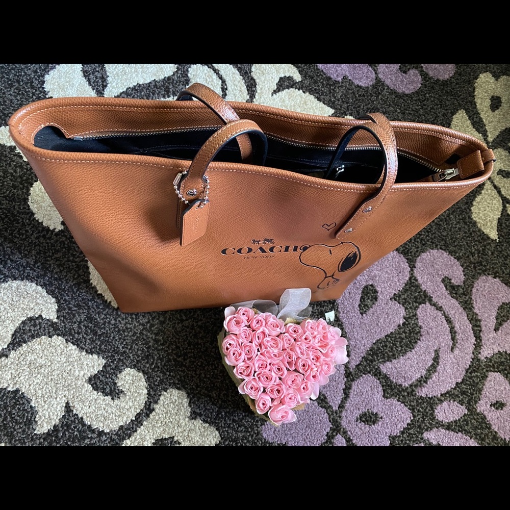 Snoopy Coach Tote